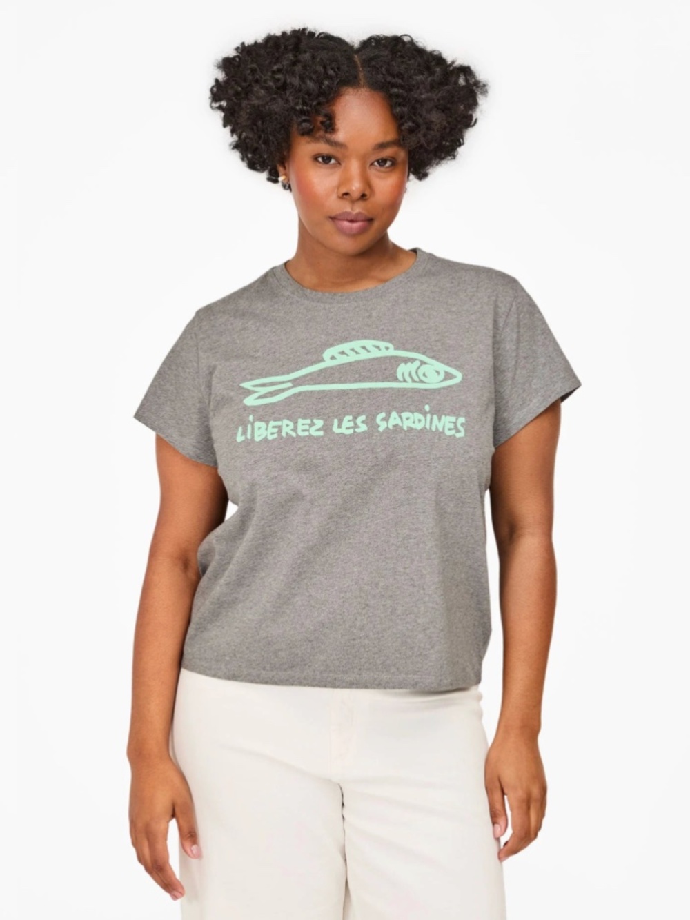 Clare V. Petit Liberez Les Sardines Graphic Tee In Grey W/ Green Liberez